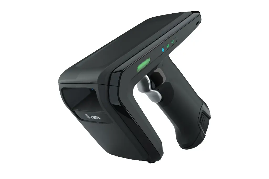rfd40-premium-plus-photography-product-front-left-facing-without-shadow-3x2-3600.webp